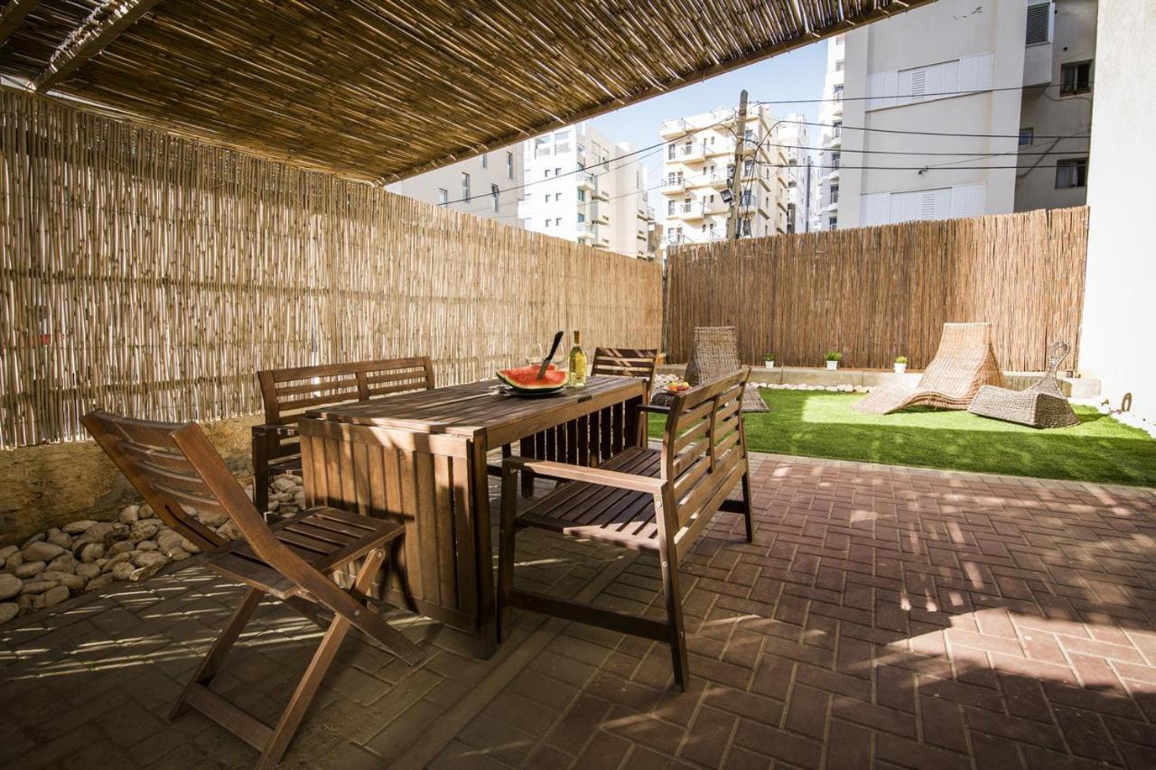 Miraks Harav Kuk Apartment Tel Aviv Luaran gambar