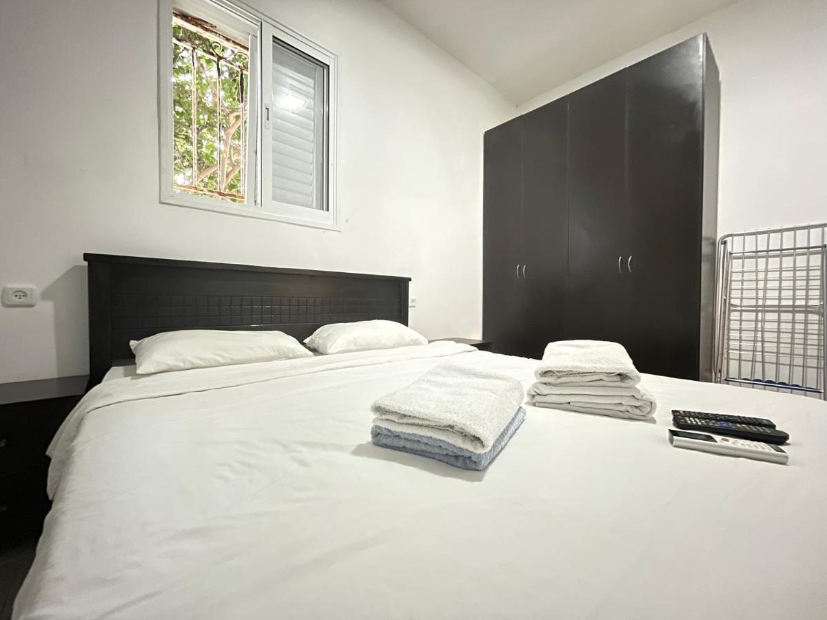Miraks Harav Kuk Apartment Tel Aviv Luaran gambar
