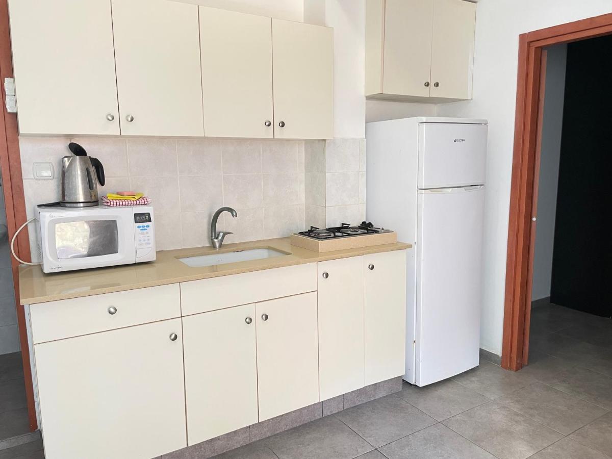 Miraks Harav Kuk Apartment Tel Aviv Luaran gambar