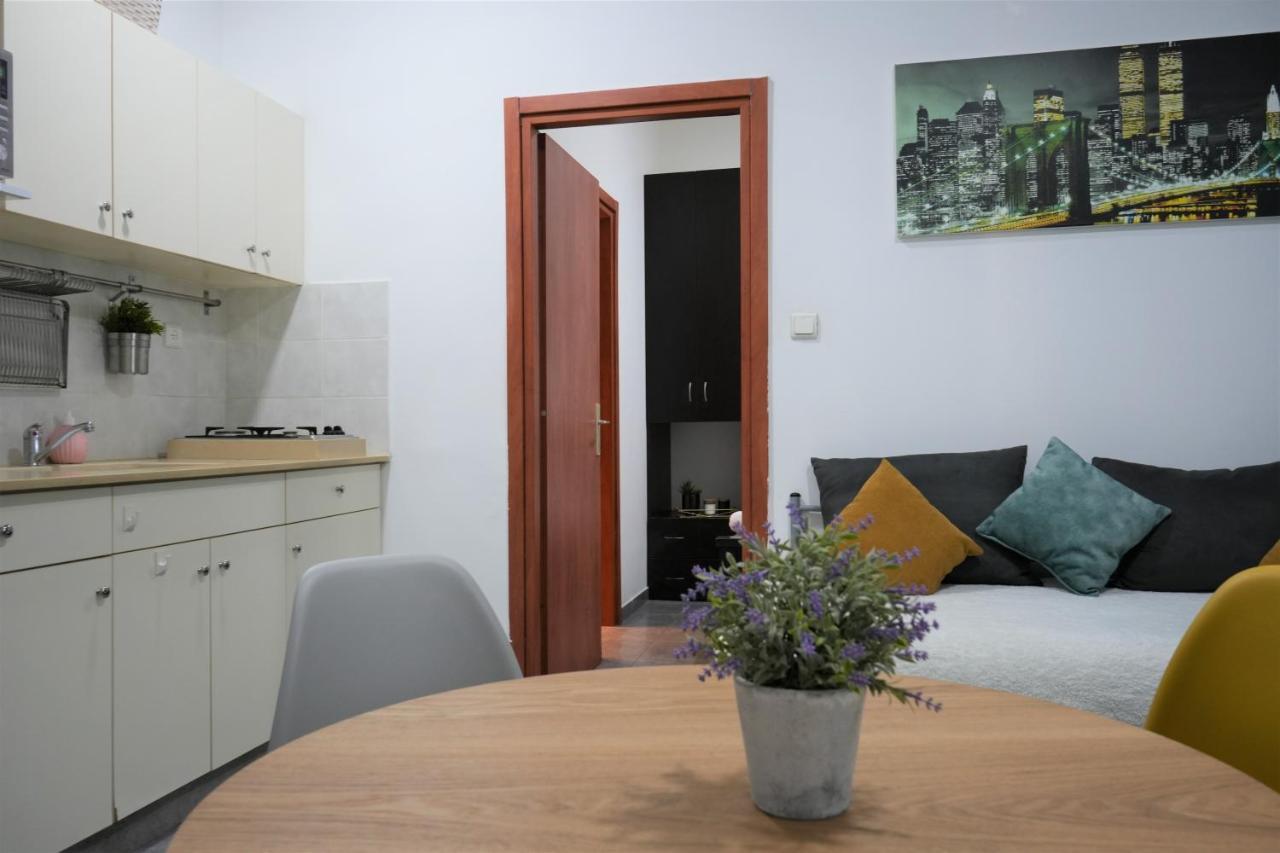 Miraks Harav Kuk Apartment Tel Aviv Luaran gambar