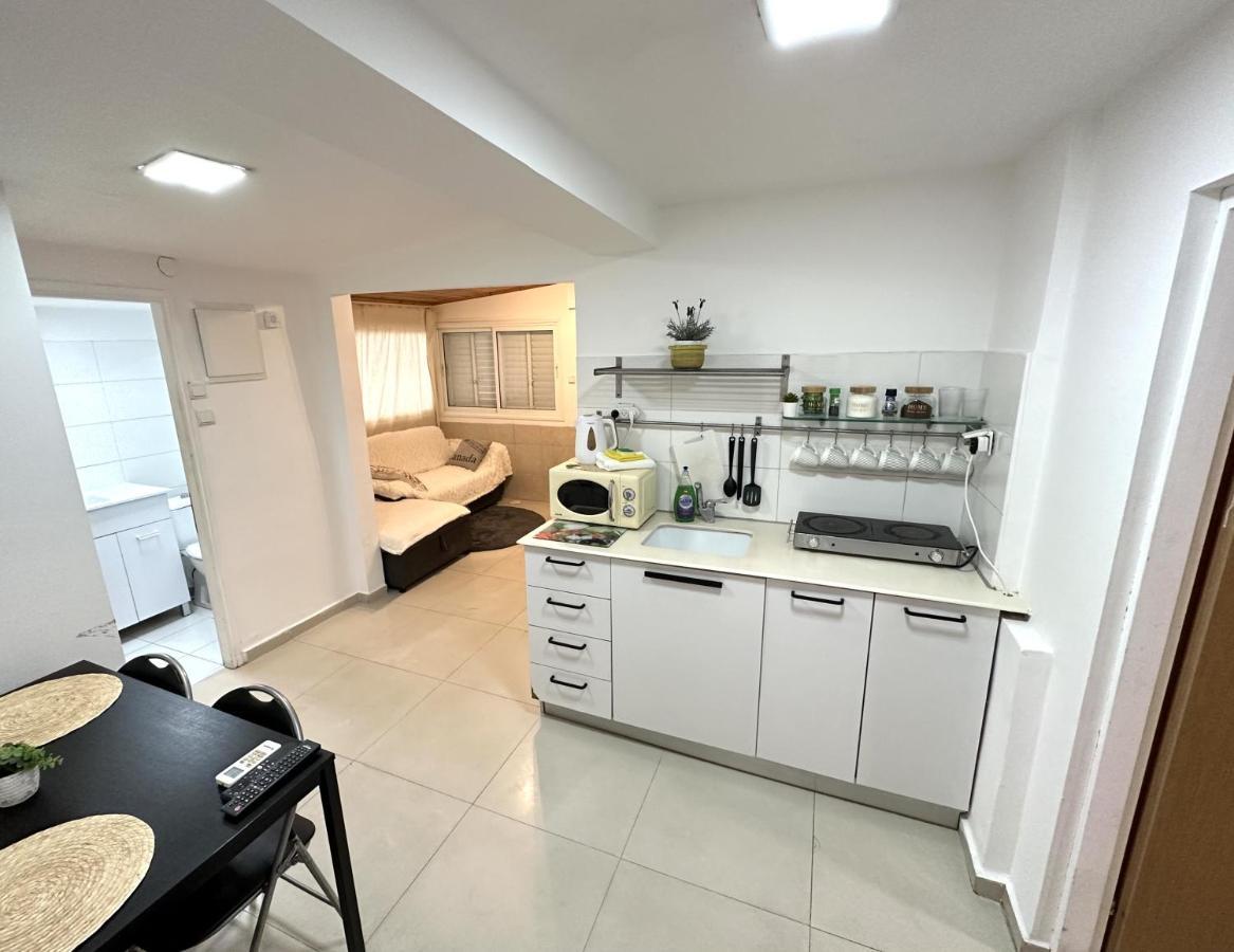 Miraks Harav Kuk Apartment Tel Aviv Luaran gambar