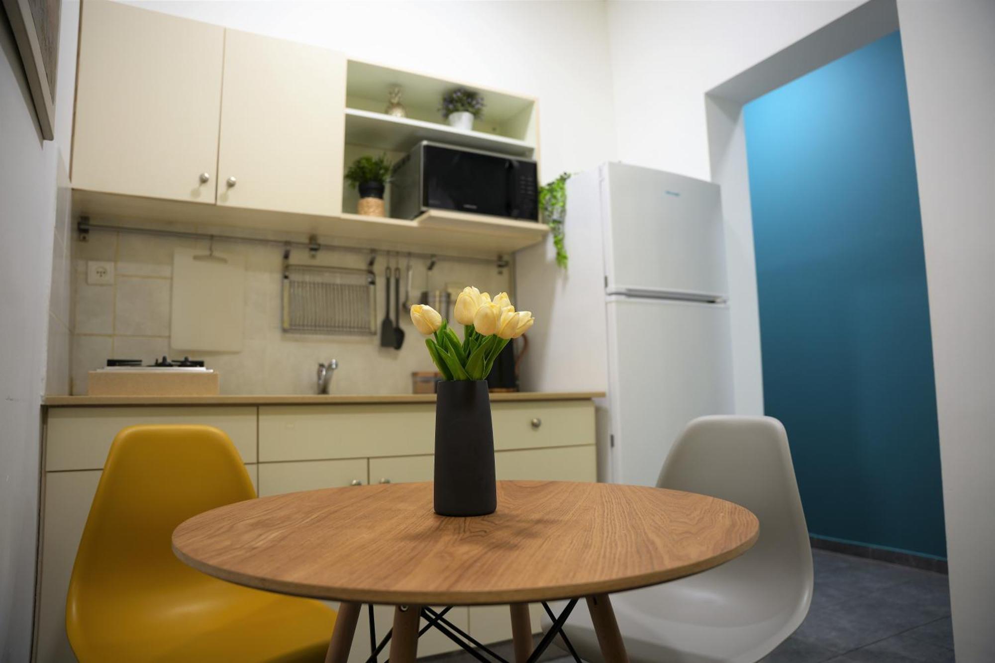 Miraks Harav Kuk Apartment Tel Aviv Luaran gambar