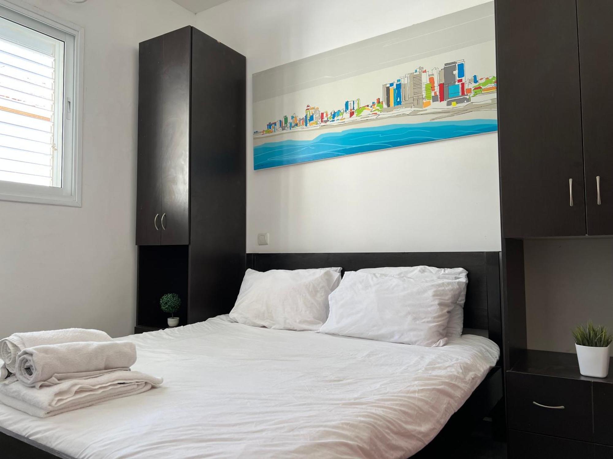 Miraks Harav Kuk Apartment Tel Aviv Luaran gambar