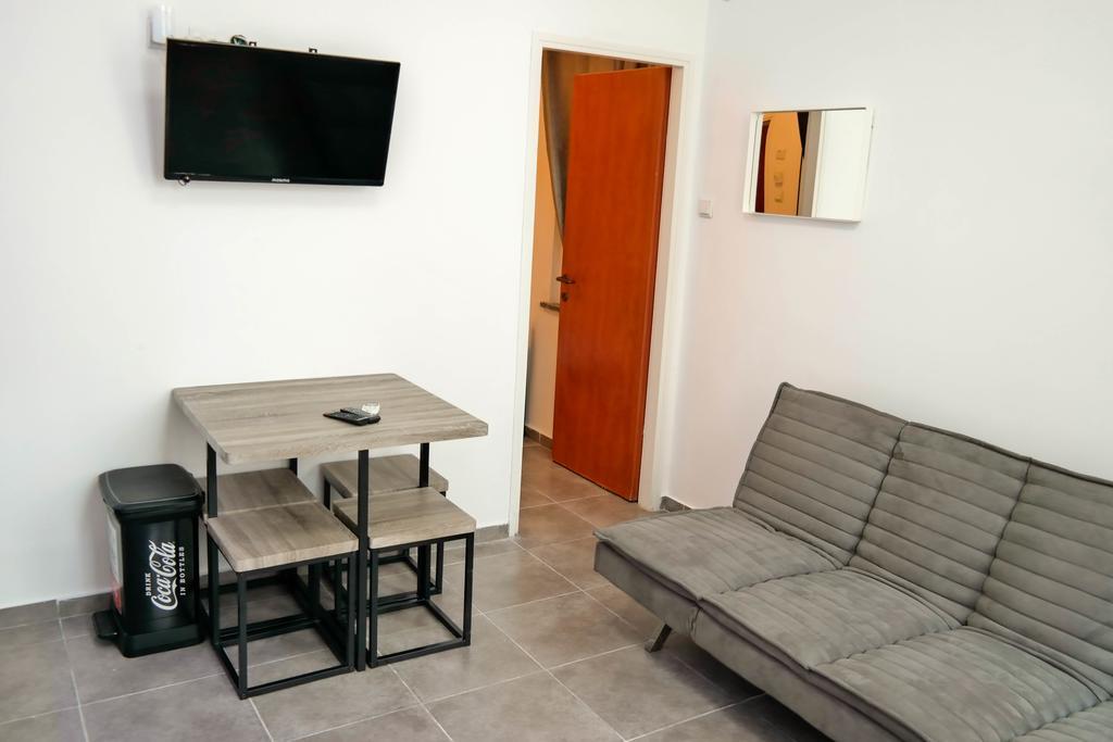 Miraks Harav Kuk Apartment Tel Aviv Luaran gambar